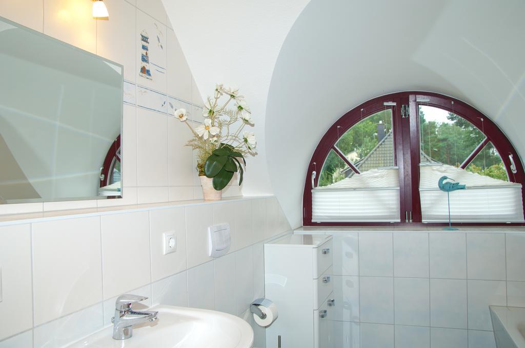 Duenenresidenz Glowe - Haus Luisa エクステリア 写真